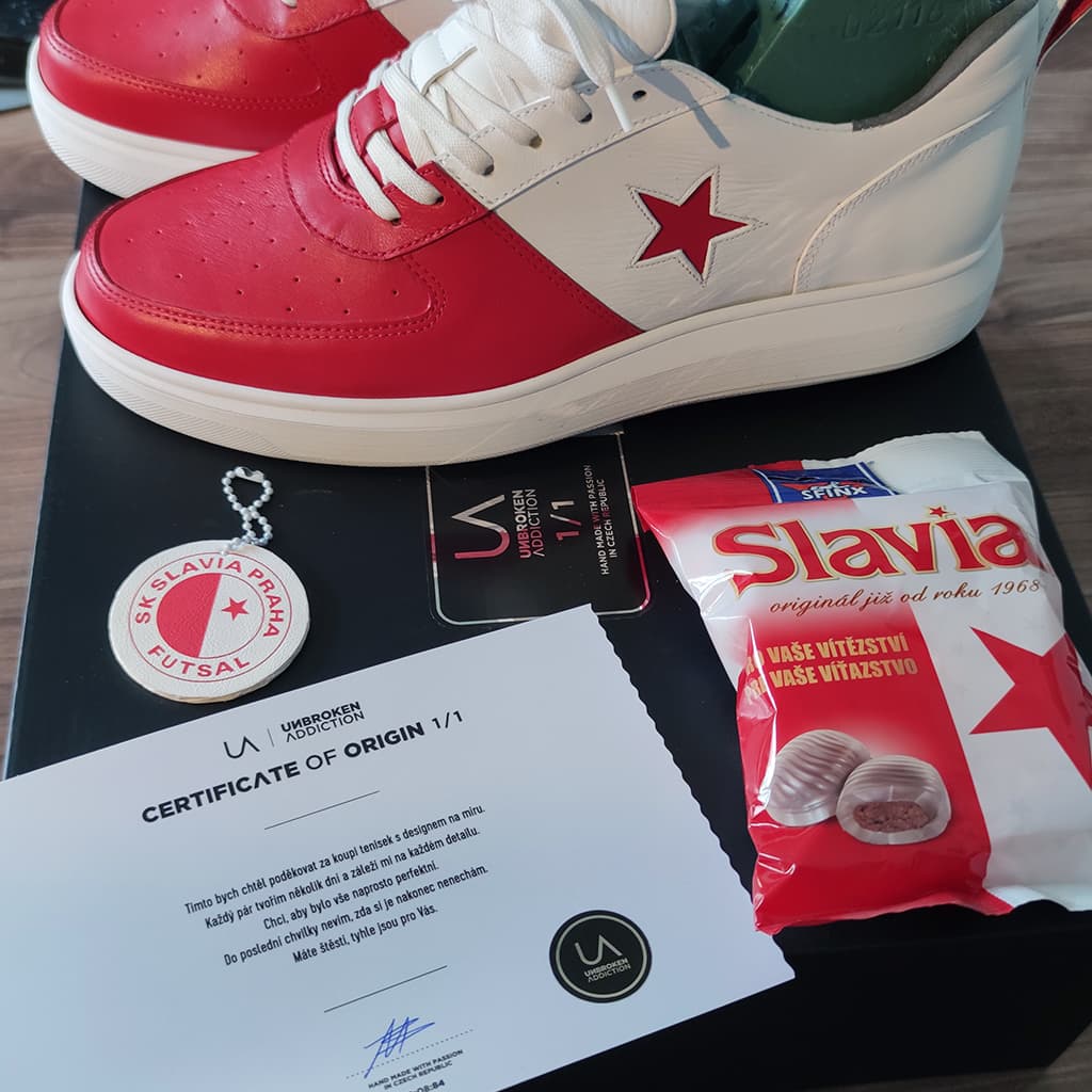UNBROKEN ADDICTION x Slavia Futsal